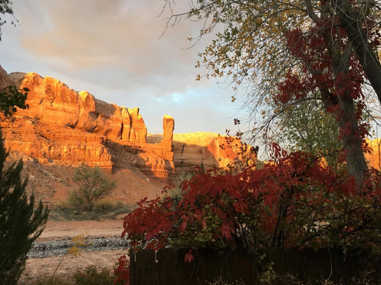 Canyon Wren Bed And Breakfast Блаф Екстериор снимка